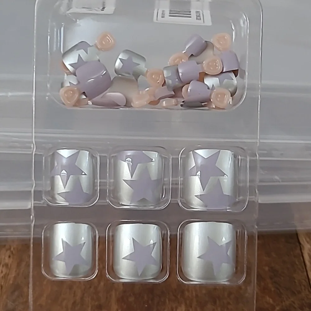 2/$16 Purple Stars & Silver Press on Toenails